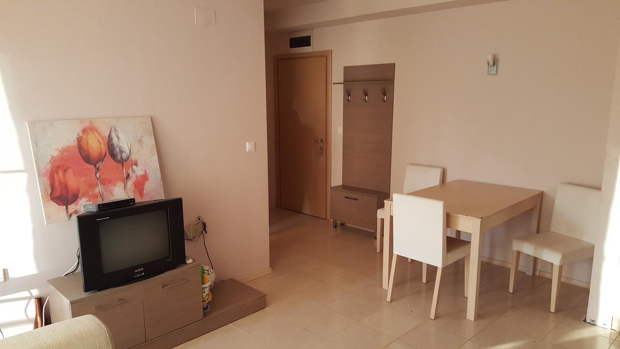 Pomorie Bay Aparthotel Exterior foto